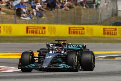 Mercedes: "İspanya GP'deki gelişim, şampiyonluk hırsımızı yeniledi" 