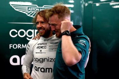 Vettel, Aston Martin personelinin k... 