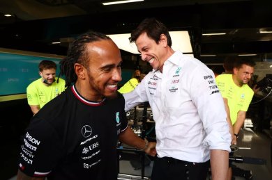 Wolff: "Avustralya GP'de zaman ekranında istemsiz olarak Hamilton'ı da takip ettim" 