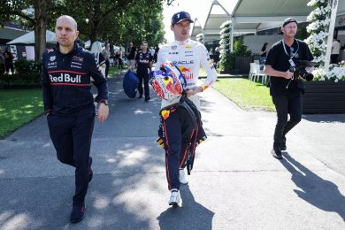 Brown: "Verstappen'in 2026'da Mercedes'e geçme ihtimali çok yüksek" 
